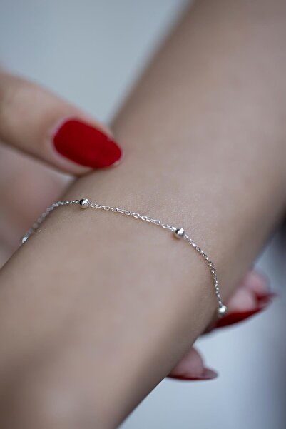 NKIE JEWELS سوار فضي اللون للنساء بسلسلة كروية فضية اللون - 2907