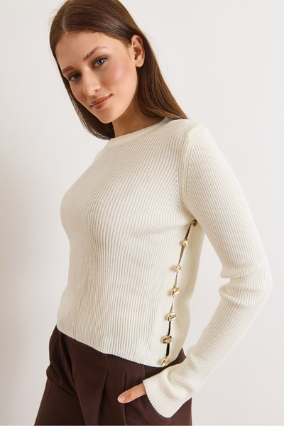 Olalook Women's Ecru Side Button Detailed Corded Fabric Knitwear Sweater Kzk-...