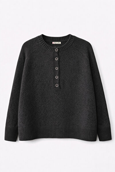 Mixray 7004 Women's Buttoned Basic Knit Sweater Black