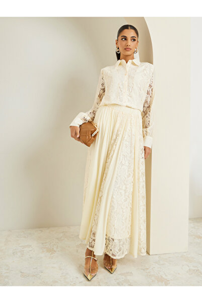 Styli Women Off White Lace Top and Skirts Co-Ords