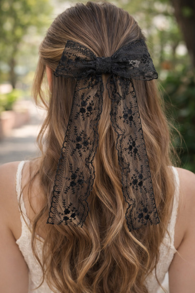 Toka Perisi El Yapımı Romantik Kadın Siyah Dantel Otomatik Fiyonk Toka