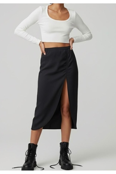 Larida Black skirt