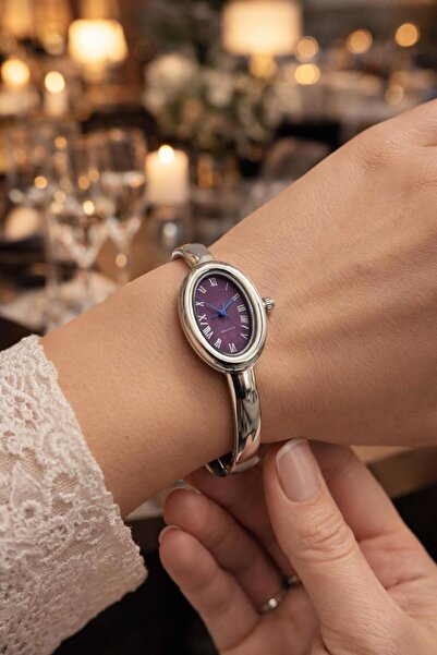 LOOQ Kelepçe Model Roma Rakamlı Kadın Kol Saati