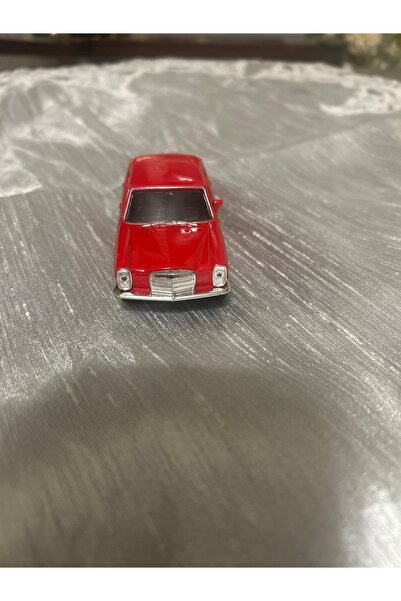 WELLY دييكاست 1:32 مرسيدس بنز 220 أحمر