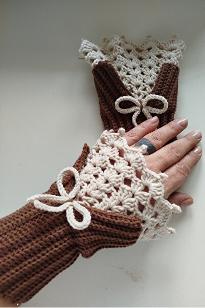 Mutlu İnsanlar Dükkanı قفازات محبوكة بدون أصابع مصنوعة يدويًا بتفاصيل من الدا...