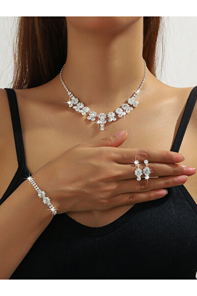 Take Two By Styli طقم عقد وسوار وأقراط مرصعة بأحجار الراين الفضية