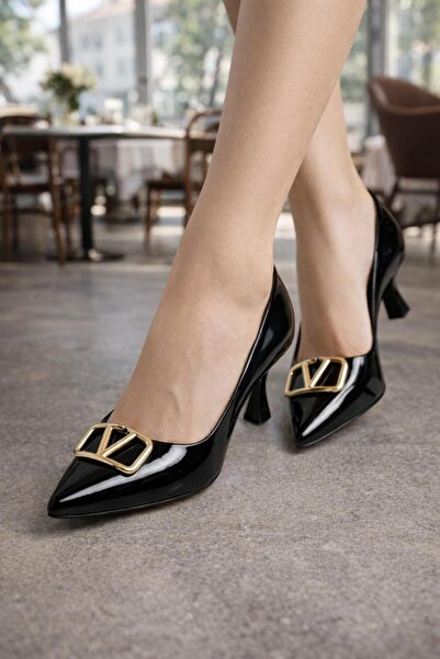 DORA Pirincess Women Classic Short Heel Shoes-Black Patent Leather