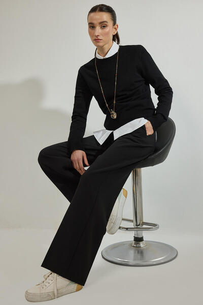 Touché Privé BASIC Knitwear SWEATER