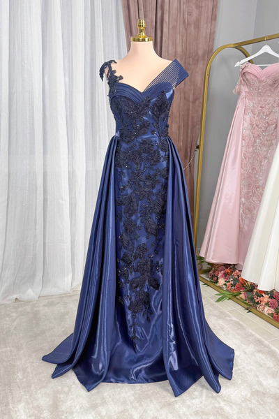 Lenta Moda Lacivert Çiçekli Dantel Kaplama Lizbon Saten Abiye Ve Gece Elbisesi