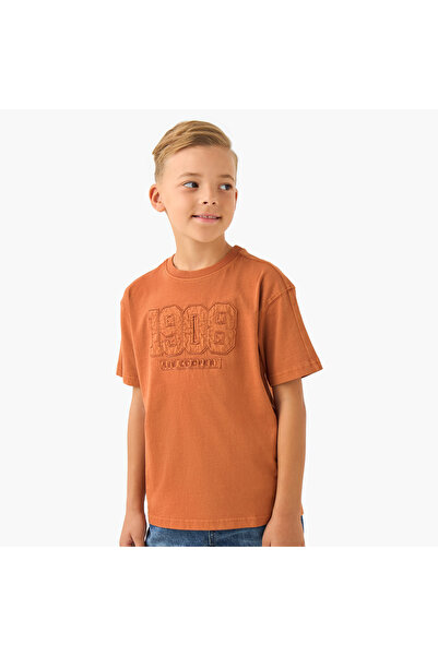 Lee Cooper تيشيرت للأولاد برقبة دائرية وشعار مطرز - قطن - أكمام قصيرة