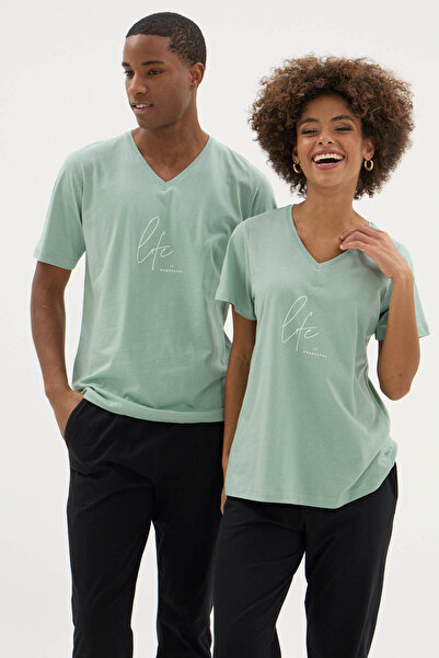 KLY Valentine's Day New Season Concept Women's and Men's 2-Piece Pajama Set S...