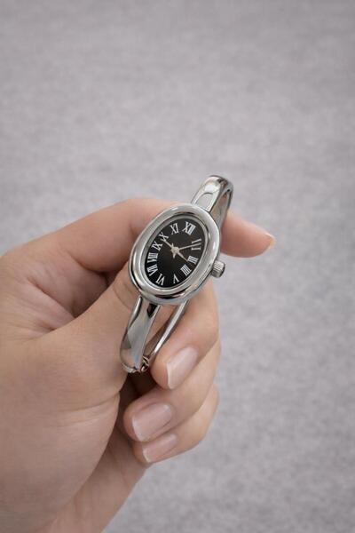 T-GOER KELEPÇE KADIN KOL SAATİ