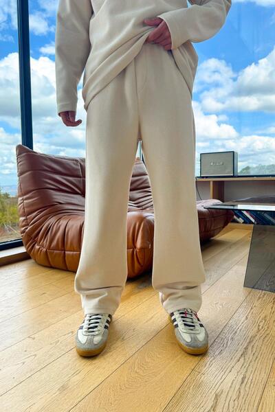 Flaw Wear Elastic Waist Trousers Beige