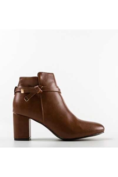 Sofia Store Women's ankle boots with square heel made of eco-leather Cindy