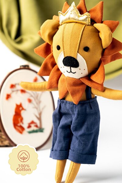 CAPELLA TOYS دمية أسد ليو مصنوعة يدويًا من القطن 100٪ مع علبة هدايا