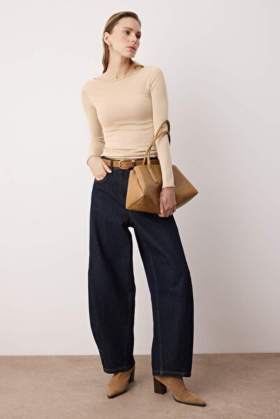 Trendyol Collection Strickpullover mit weicher Textur und U-Boot-Ausschnitt v...