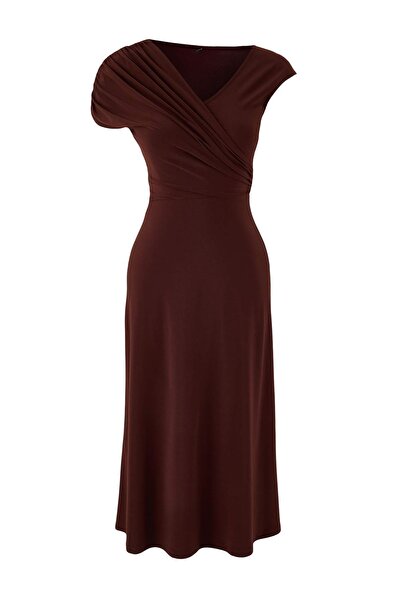 Trendyol Collection Braunes A-Linien-/Glockenförmiges Kleid mit niedrigen Ärm...