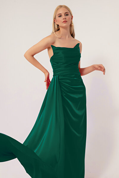 Lafaba Emerald Green Satin Evening Dress - Halter Neck and Slit Detail