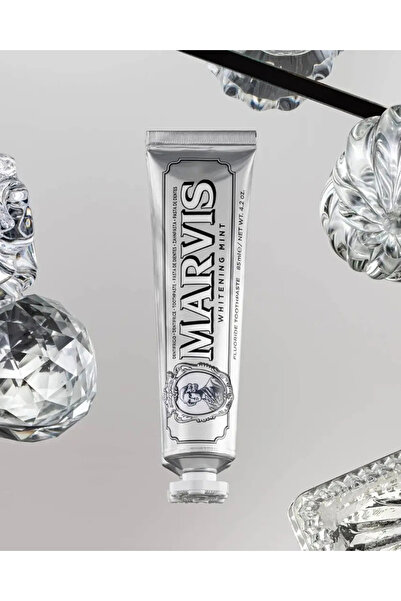 Marvis Marvis Whitening Toothpaste Mint Flavor 85ml