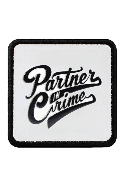 BlackBörk Συνεργάτης στην Εγκληματική Δραστηριότητα Λογότυπο