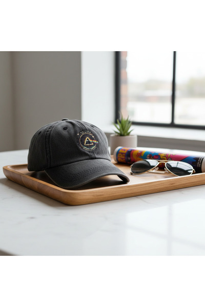 DesDesign Retro Prizma ve Işık Temalı Nakış Desenli Siyah Yıkamalı Unisex Şap...