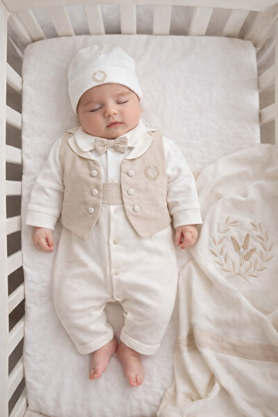 Mert Baby طقم ماتيو المكون من 3 قطع من الملابس العضوية بعد الخروج من المستشفى...