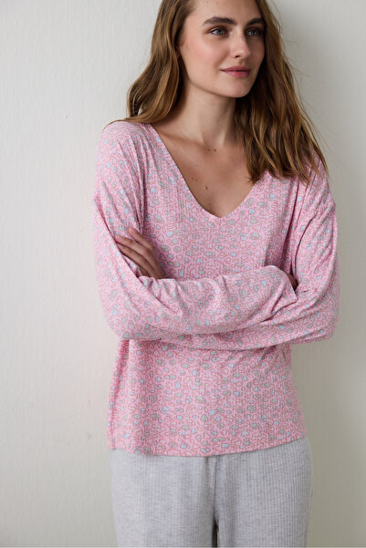 Penti Hellrosa Not Today Pyjama-Oberteil mit Blumenmuster, V-Ausschnitt und l...