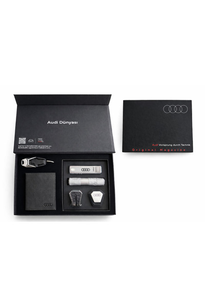 Audi AKSESUAR SETİ (ANAHTARLIK-RUHSAT KABI PARFUM-TEMİZLİK SETİ)