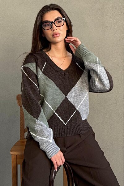 Madmext Dark Brown Argyle Pattern V-Neck Knitwear Women's Sweater Mg2647