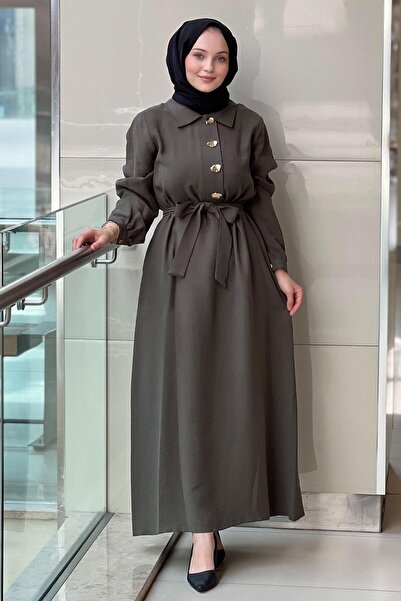 Nuss فستان بياقة قميص وأربعة أزرار