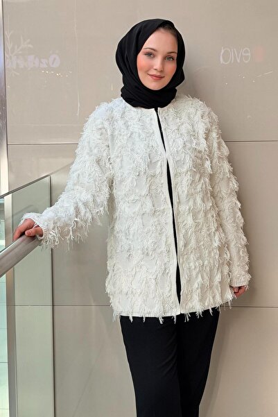 Ghisa Front Buckle Closure Rope Tassel Knitwear Jacket