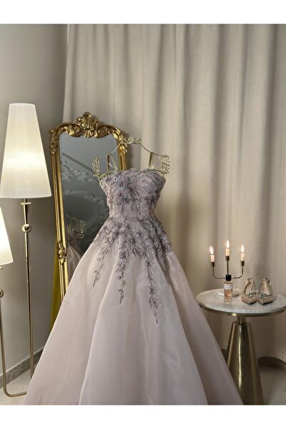 vanus fashion فستان ليلكي بتصميم فاخر 5524