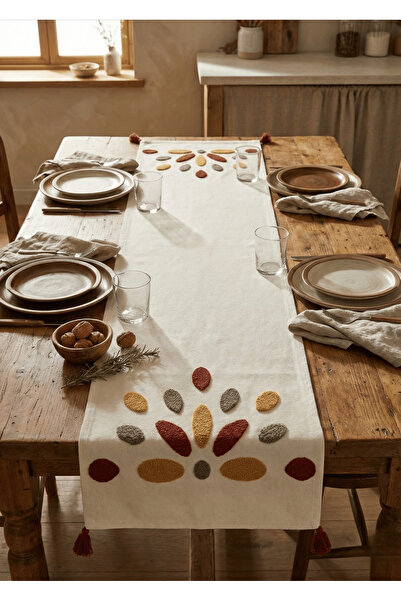 Destiva Home مفرش طاولة كريمي منقوش ومطرز (40×130 سم)