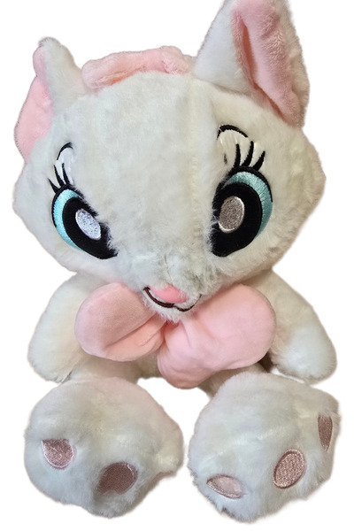 Necix's Jucarie de Plus, Pisica Alba