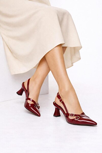 Tetaf Pantofi cu toc de damă din piele lacuită neagră cu cataramă cu bretele ...