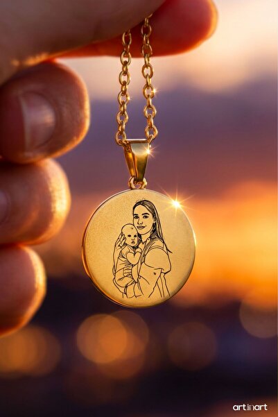 ArtinArt 316L Paslanmaz Çelik Kişiye Özel Fotoğraf Çizim Yuvarlak Kolye • Hed...