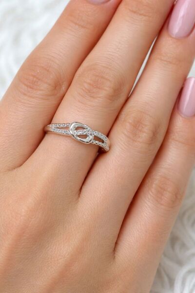 BY YASİN TOPÇU 🤍 ✨   خاتم فضي براق بتصميم العقدة ✨ 🤍