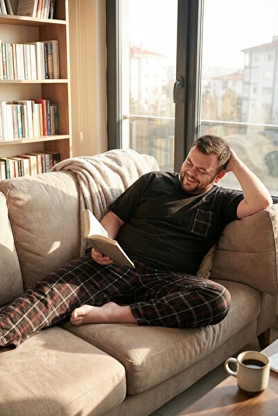 Buratti طقم بيجامة رجالي من القطن بقصة عادية مقاس كبير6572002ب