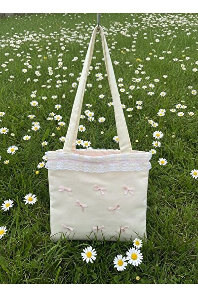 soft rabbit Dantel ve Kurdele Detaylı Bez Çanta