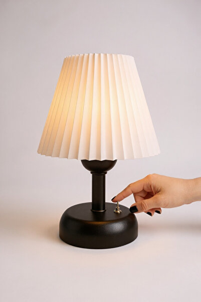 Bubihome Pileli Kablosuz Masa Lambası,Siyah Pilli Led Abajur Pileli Başlık