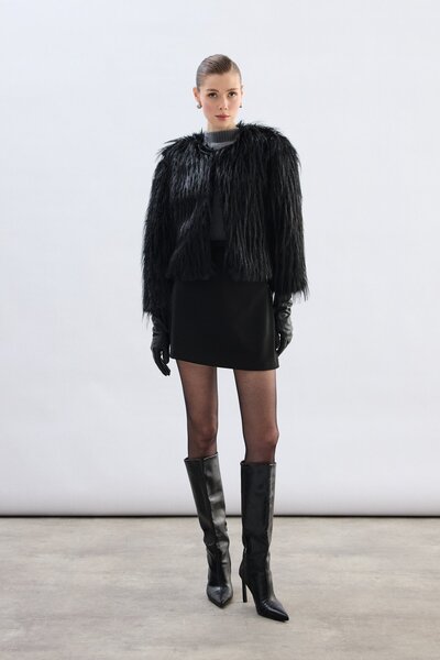 Sateen Crew Neck Faux Fur - Black