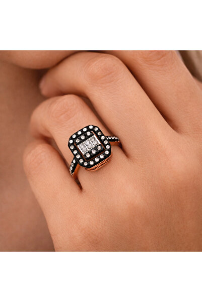 Ariş 0.18 Karat Elmas Yüzük