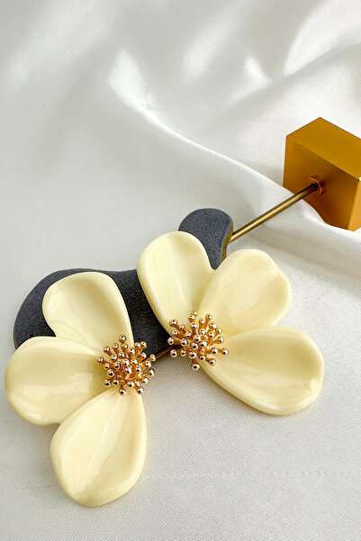 Modex Red Color Ball Detail Flower Earrings (7cm)