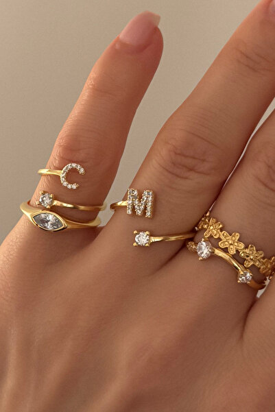 Mute Jewelry خاتم حرف 'أ' مرصع بالأحجار