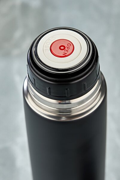 Cooker Çift Kat Paslanmaz Çelik 750 ml Termos Siyah (Çay Kahve Piknik Kamp Outdoor Ofis Otel Kafe Okul)