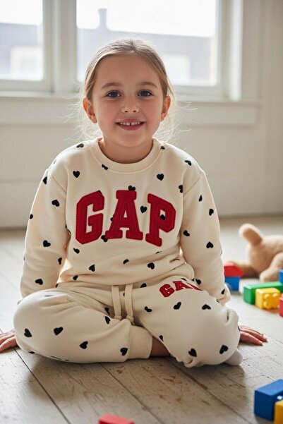 NOBLEKIDS طقم بنقشة قلب كريمية - 100% قطن، 3 خيوط بدون شرائط