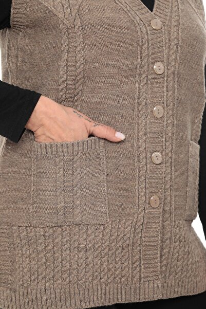 İKSUN Women's Buttoned Pocketed V-Neck Knitted Wool Mother Knitwear Winter Vest