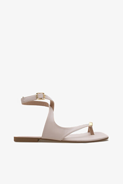 Liza Shoes صندل نسائي بإبزيم إصبع القدم من ISLA A012-K275