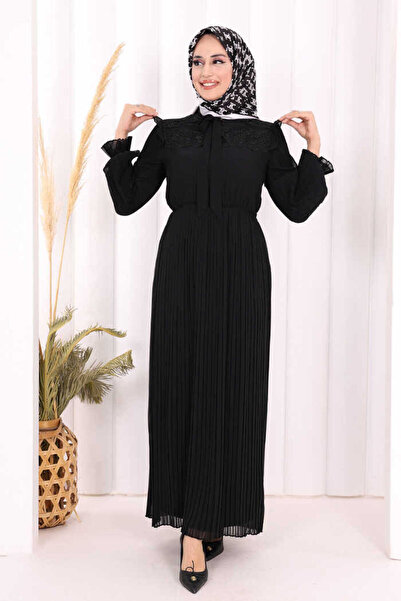 Bym Fashion Piliseli Omuz Kısmı Dantel Görünümlü Yaka Detay Elbise 3726 Siyah