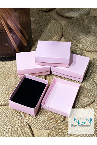 ENGİN MATBAASI Kolye Kutusu 8x6x3 Süngerli 1 Adet